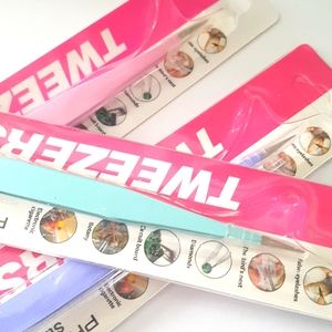 🆕 NEW 2/15$ 1 pc Standard Tweezers with Protector Cap (Teal)